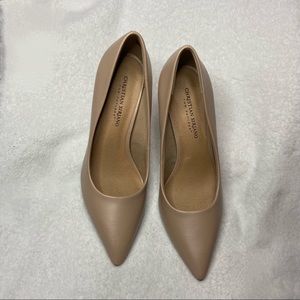Women’s Habit Pump